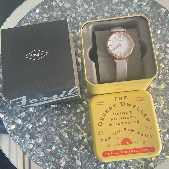 New The desert dweller purple lilac Fossil women’s genuine leather wristwatch - Picture 11 of 13